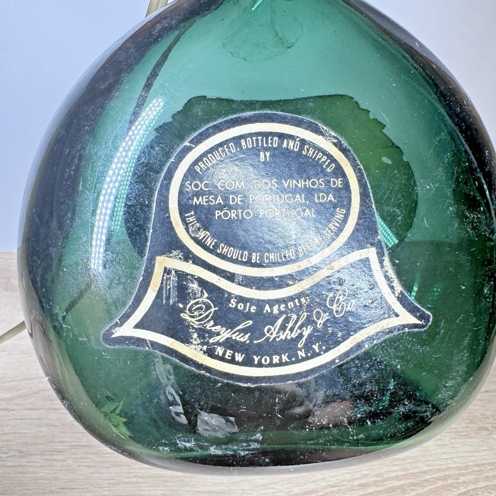 Vintage Mateus Rose Wine Bottle Table Lamp Green Glass Portugal Label Works - Picture 3 of 5